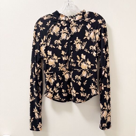 Free People Dinner Party Top in Floral - Size Medium - Picture 2 of 4